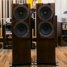 [전시품] 파인오디오 F704 / Fyne Audio F704 / 플로어스탠딩스피커(피아노 월넛)